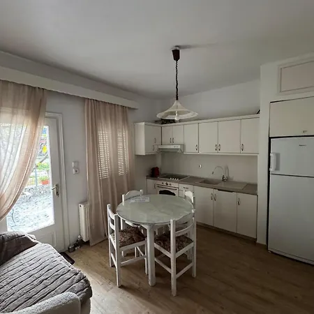 アパート Da Iro ラリサ